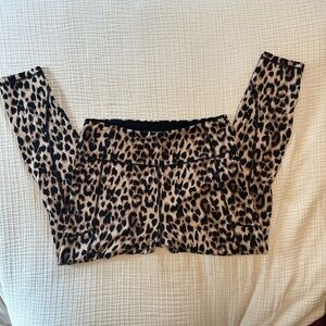 Victoria's Secret Leopard Print Leggings